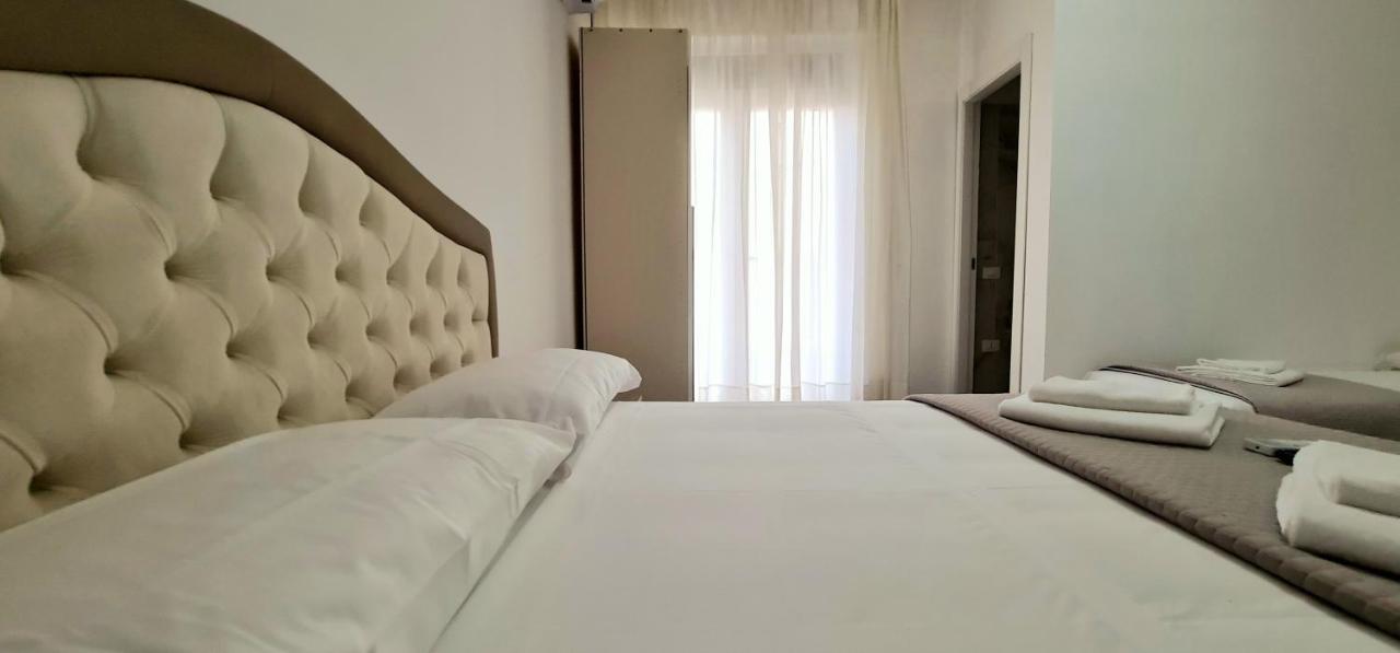 Farah'S House Hotel Padova Luaran gambar