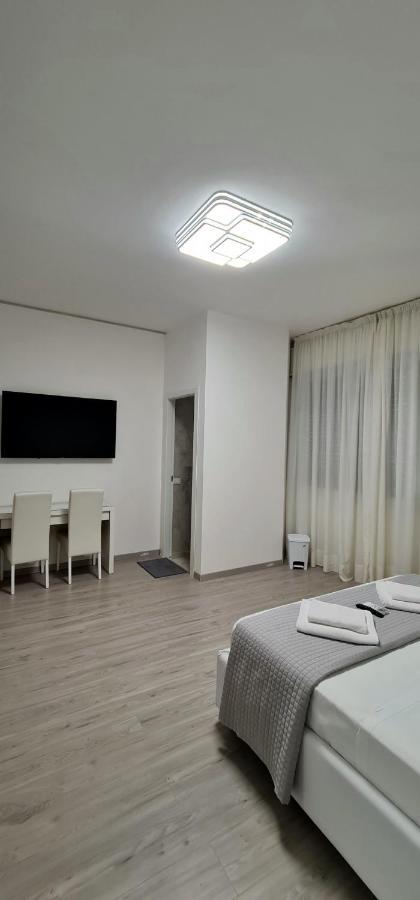 Farah'S House Hotel Padova Luaran gambar