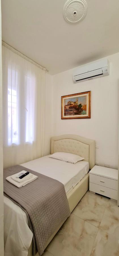 Farah'S House Hotel Padova Luaran gambar